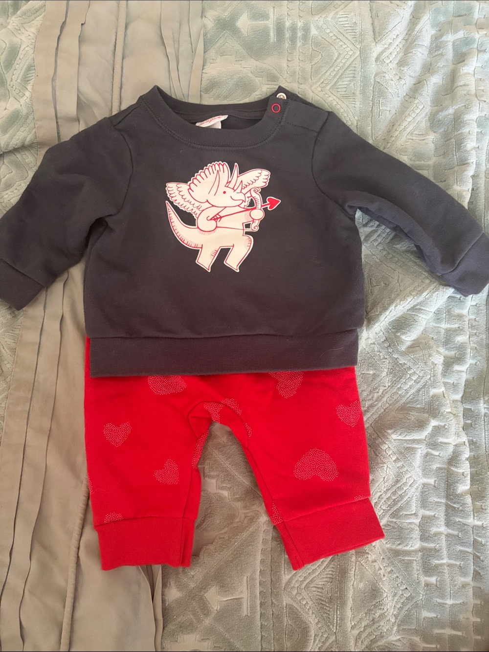 Cat & Jack Black Top and Red Heart Pants Matching Set